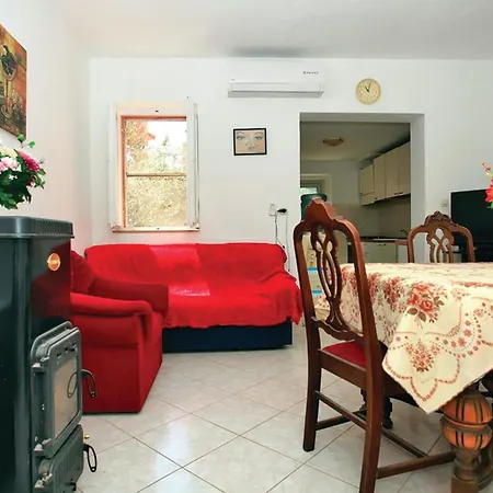Holiday home Awesome In With Wifi Smokvica (Korcula)